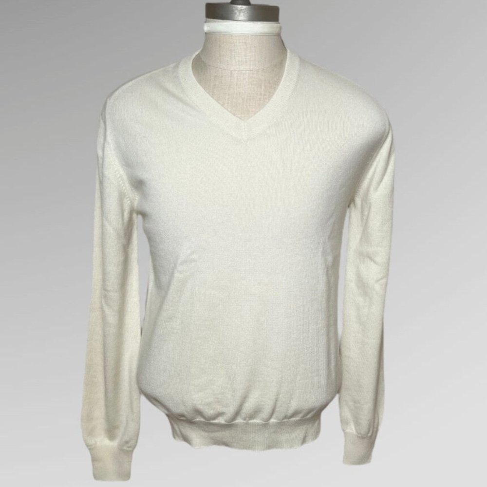 Hermes Long Sleeve 100% Cashmere Mens V-Neck Sweater EU Size XL Chalk Color